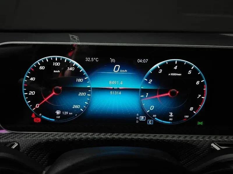 Mercedes-Benz A 220, снимка 7 - Автомобили и джипове - 56723973