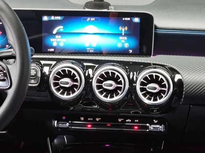 Mercedes-Benz A 220, снимка 12 - Автомобили и джипове - 56723973