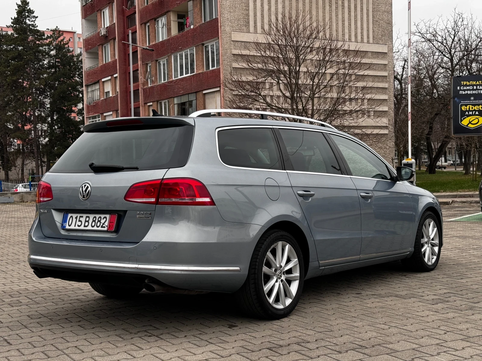 VW Passat  HighLine 4Motion DSG BlueMotion 170HP - изображение 4