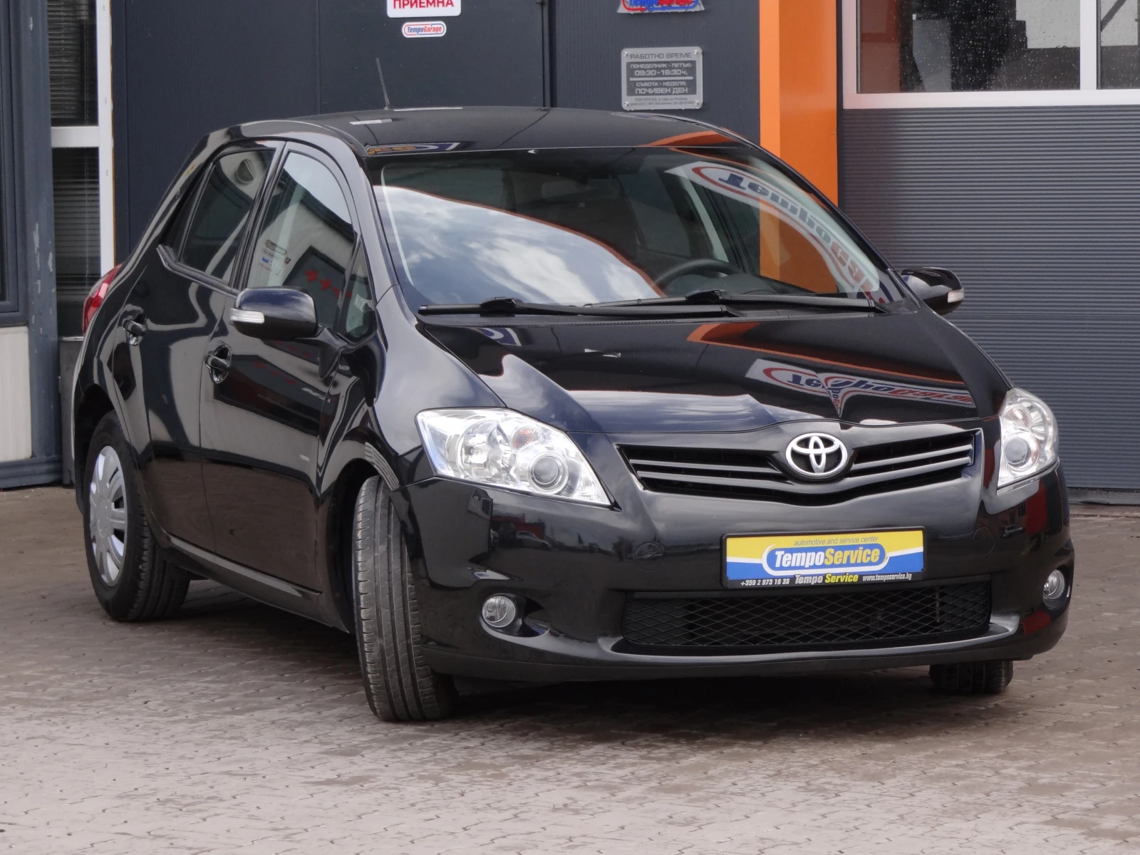 Toyota Auris 1.4 d4d-90k.c. / Facelift / Климатроник / Euro-5 / - изображение 7