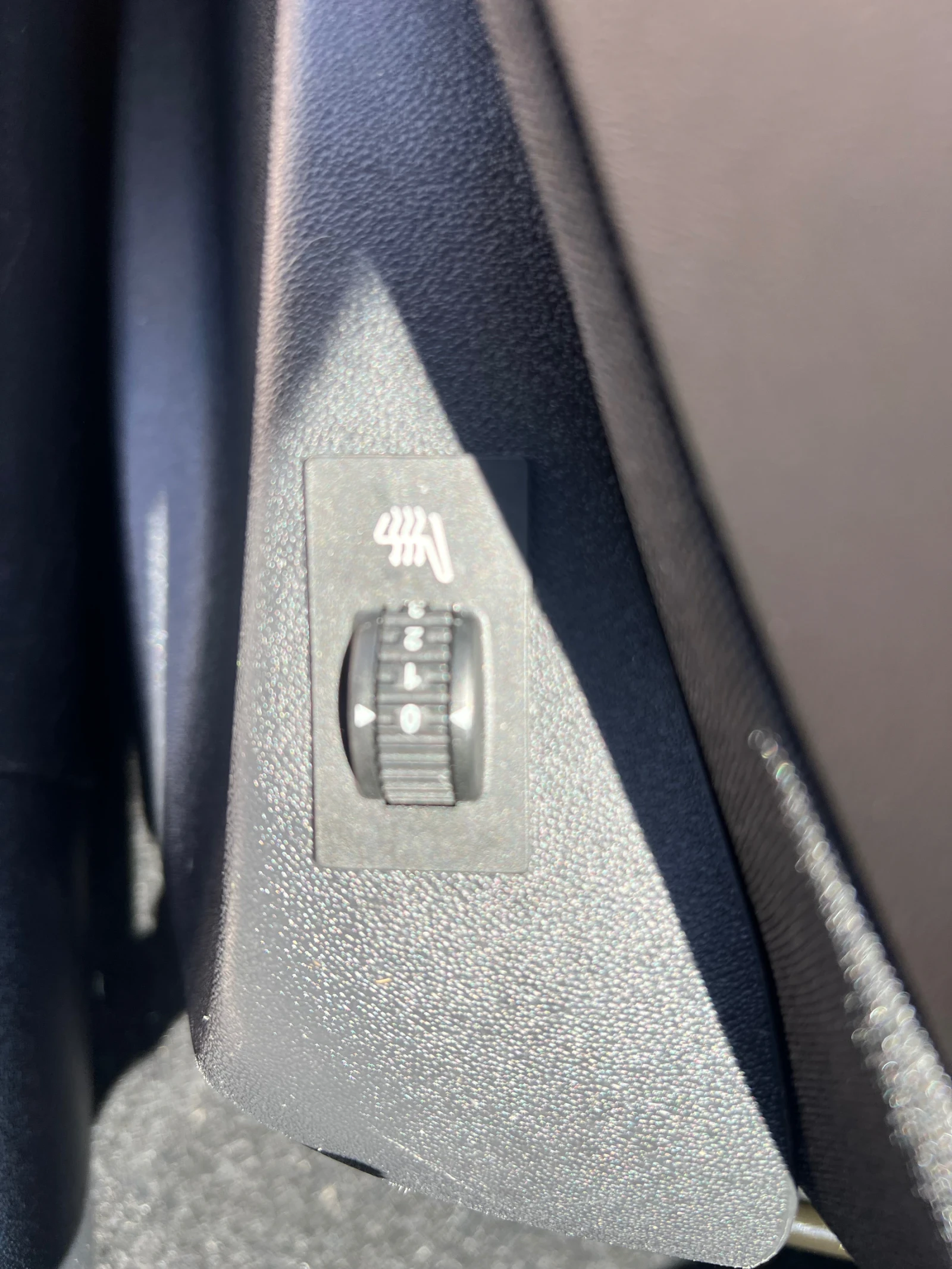 Peugeot 2008 1.6hdi - изображение 10