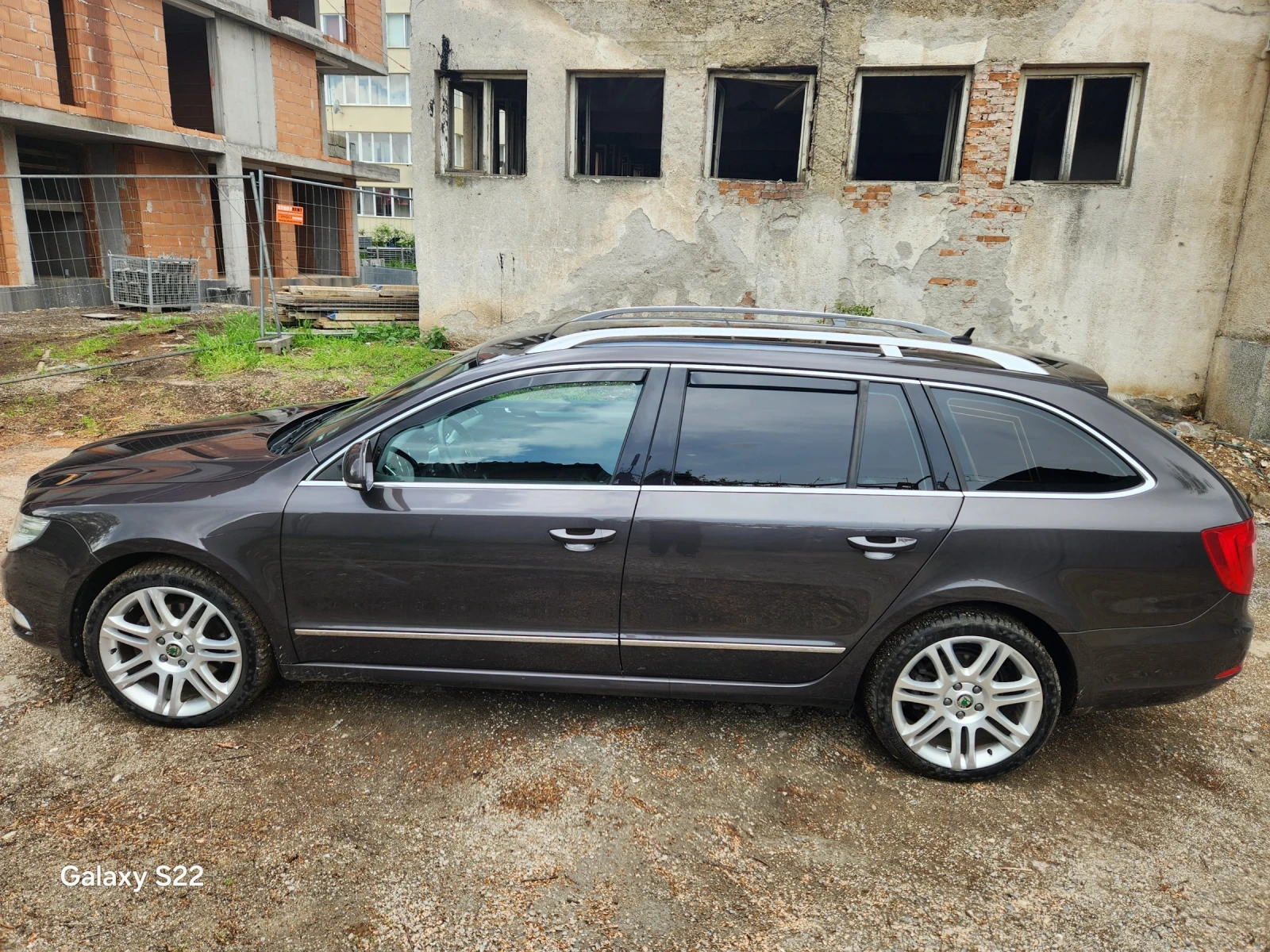 Skoda Superb  - изображение 3