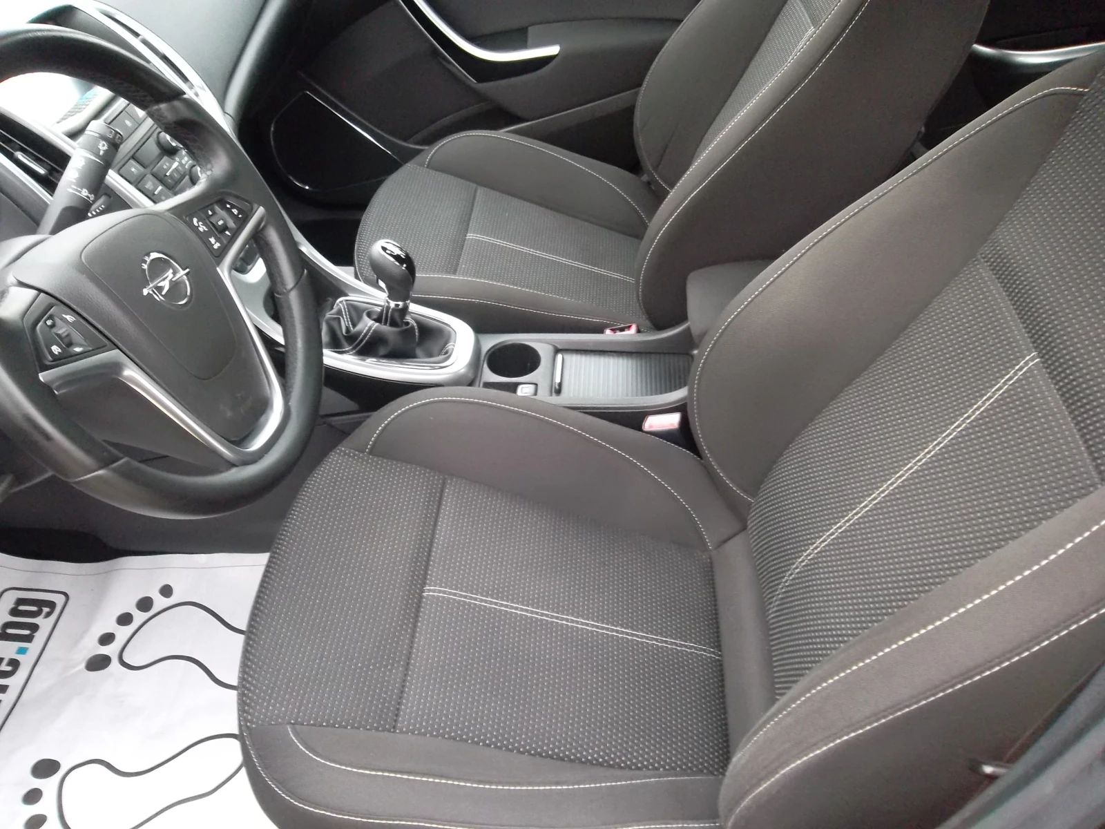 Opel Astra 1.4i - изображение 7