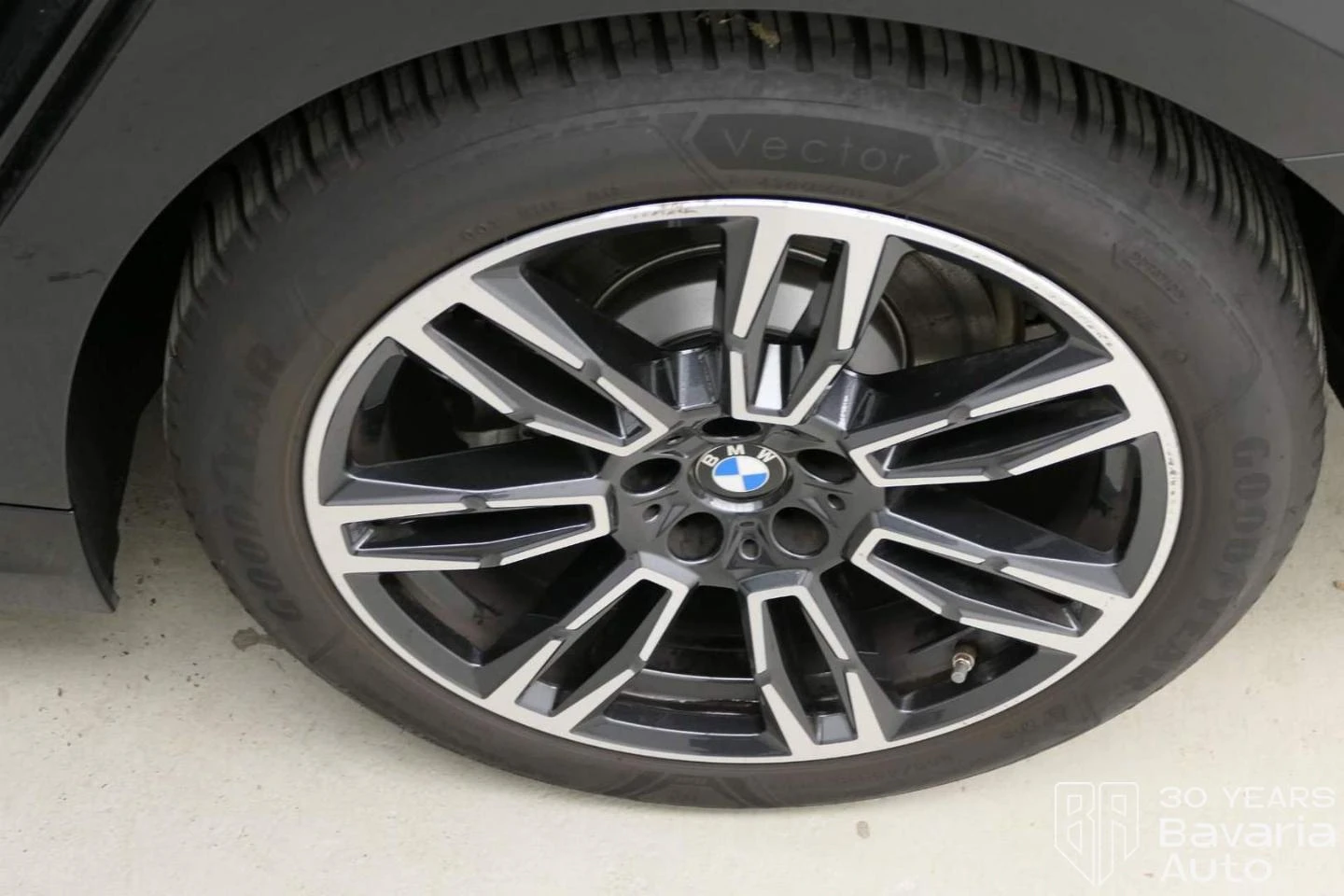 BMW 520 d M Sport Paket Steptronic | Mobile.bg   13