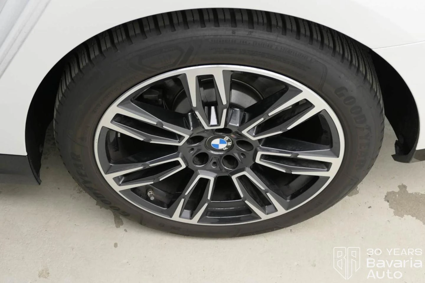 BMW 520 d M Sport Paket Steptronic | Mobile.bg   13
