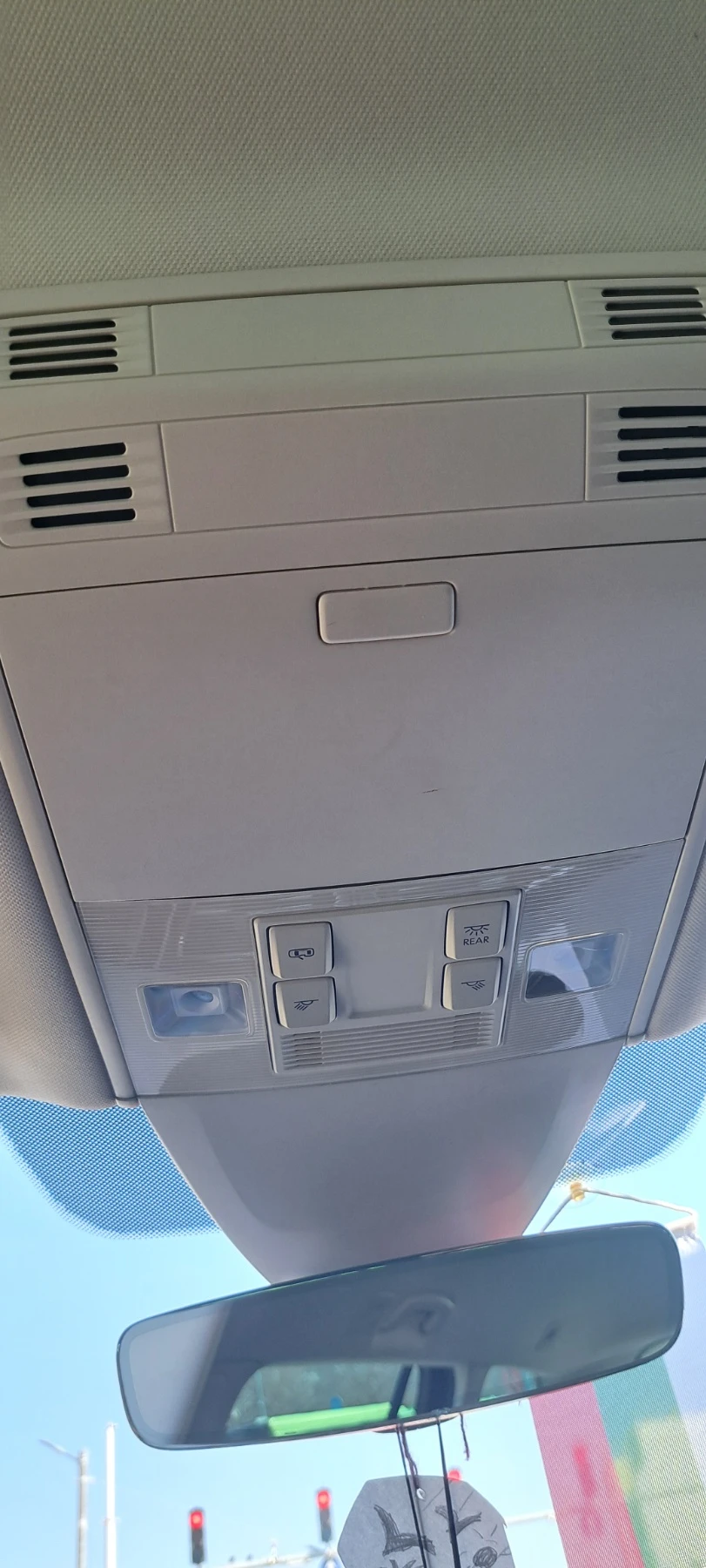 VW Passat VW Passat B8 Facelift R-Line Highline 2.0TDI 190 к, снимка 11 - Автомобили и джипове - 53928825