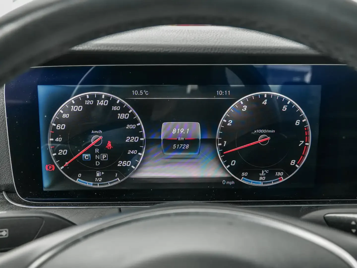 Mercedes-Benz E 400 * Фиксирана цена до БГ * 51к км! * От Mercedes * , снимка 10 - Автомобили и джипове - 54452068