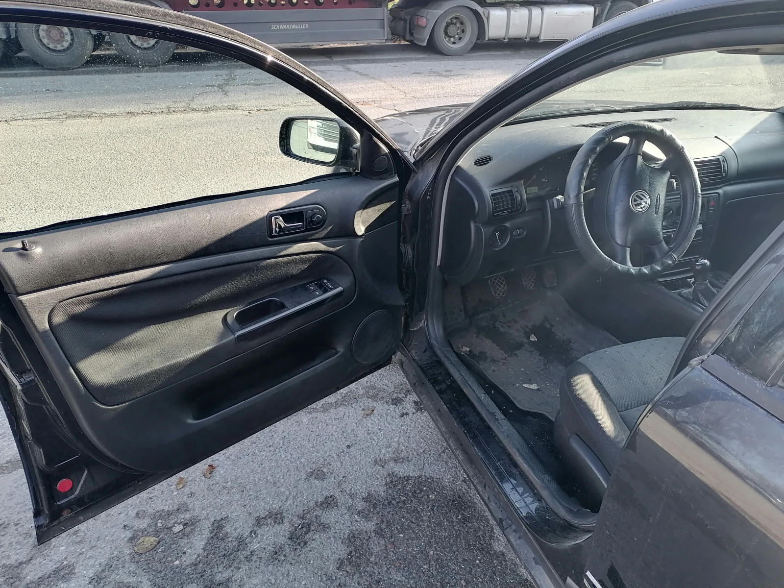 VW Passat B5, снимка 8 - Автомобили и джипове - 54698394