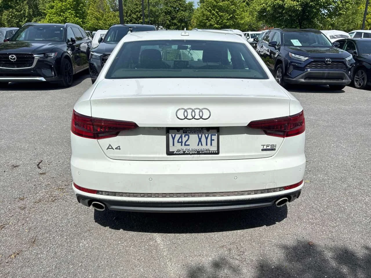 Audi A4 * Komfort * CARFAX * ЦЕНА ДО БГ, снимка 4 - Автомобили и джипове - 54838147