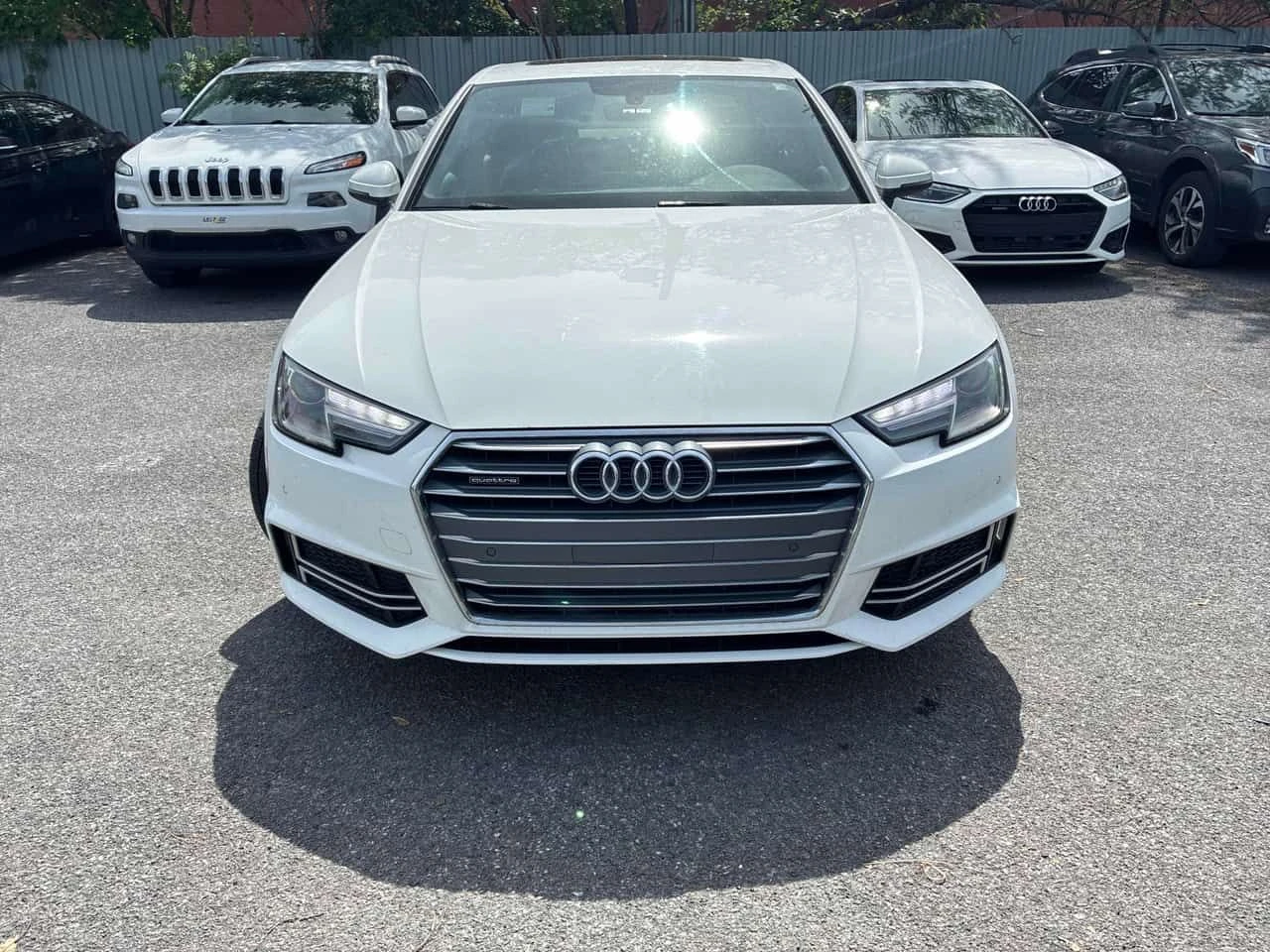 Audi A4 * Komfort * CARFAX * ЦЕНА ДО БГ, снимка 5 - Автомобили и джипове - 54838147