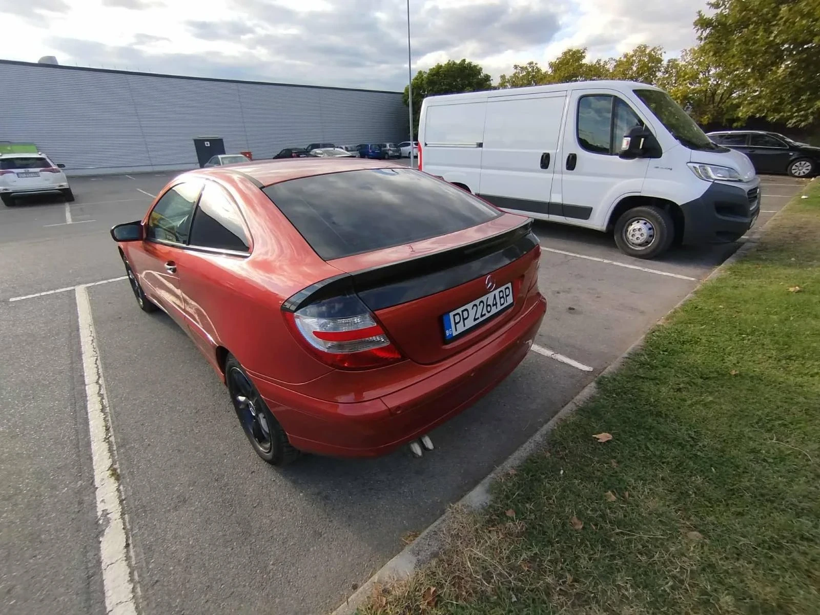 Mercedes-Benz C 200, снимка 4 - Автомобили и джипове - 54965003