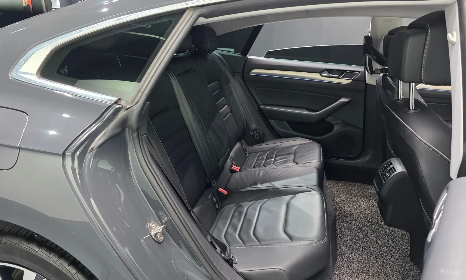 VW Arteon 111000KM!!!* UNIKAT* FULL* , снимка 11 - Автомобили и джипове - 55171512