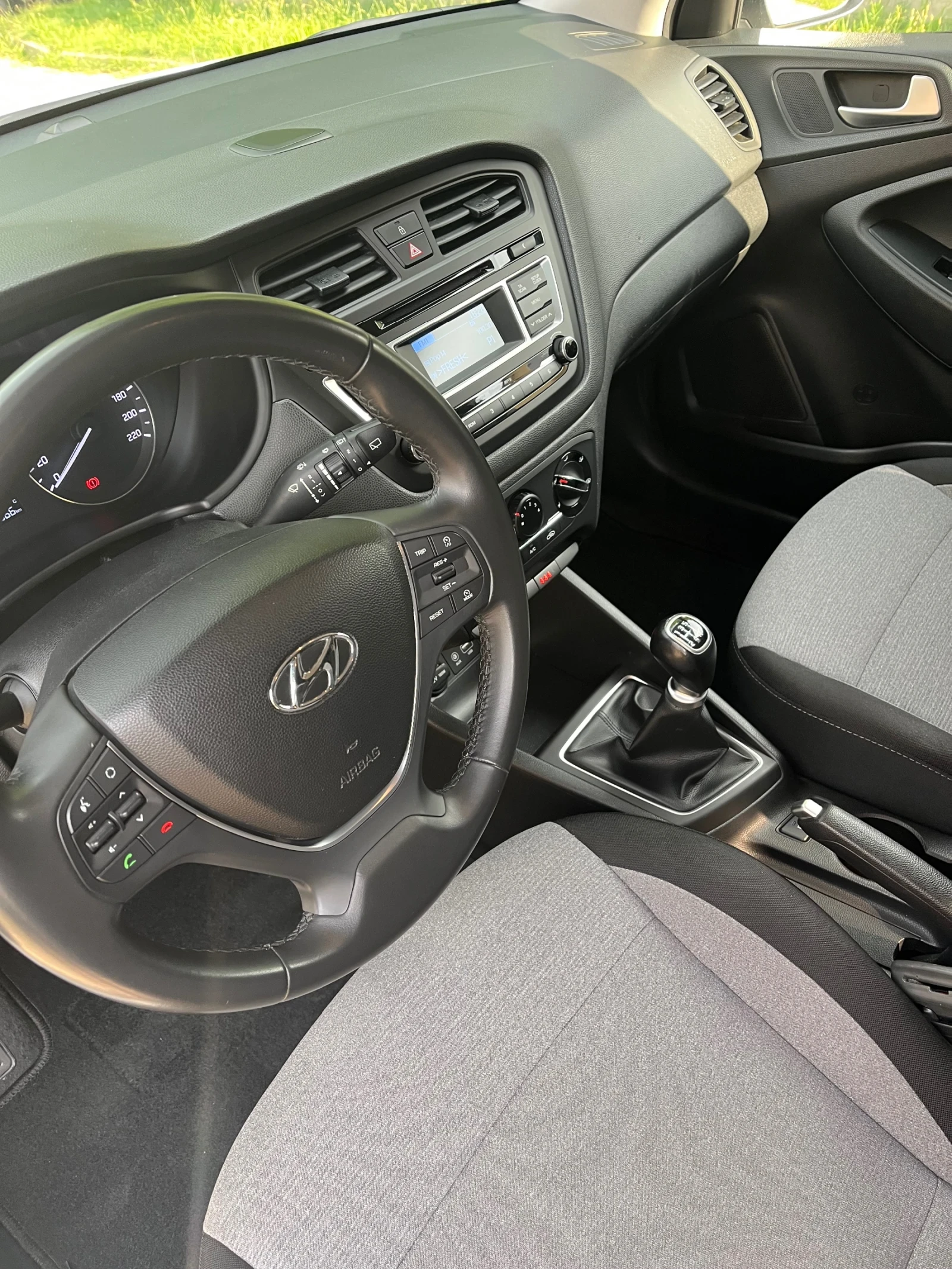 Hyundai I20 | Mobile.bg � ����������� 7
