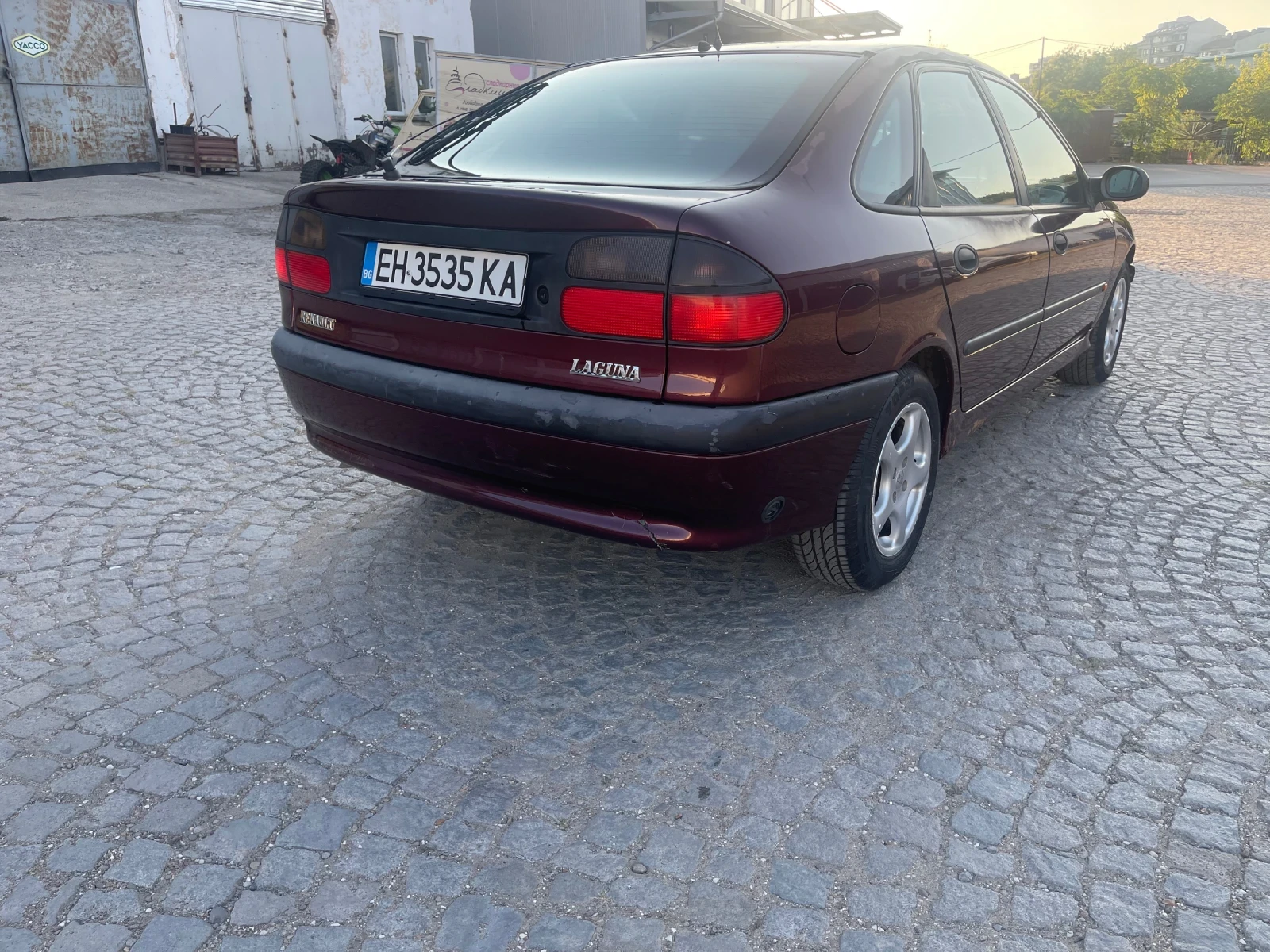 Renault Laguna 2.0, снимка 5 - Автомобили и джипове - 55479879