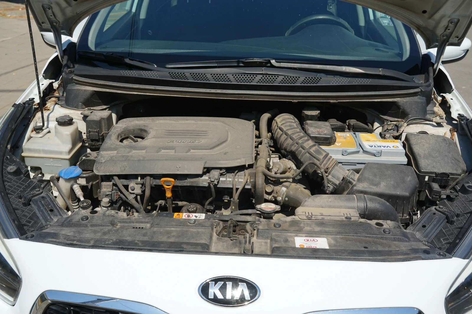 Kia Ceed 1.6 CRDi, снимка 12 - Автомобили и джипове - 55647125