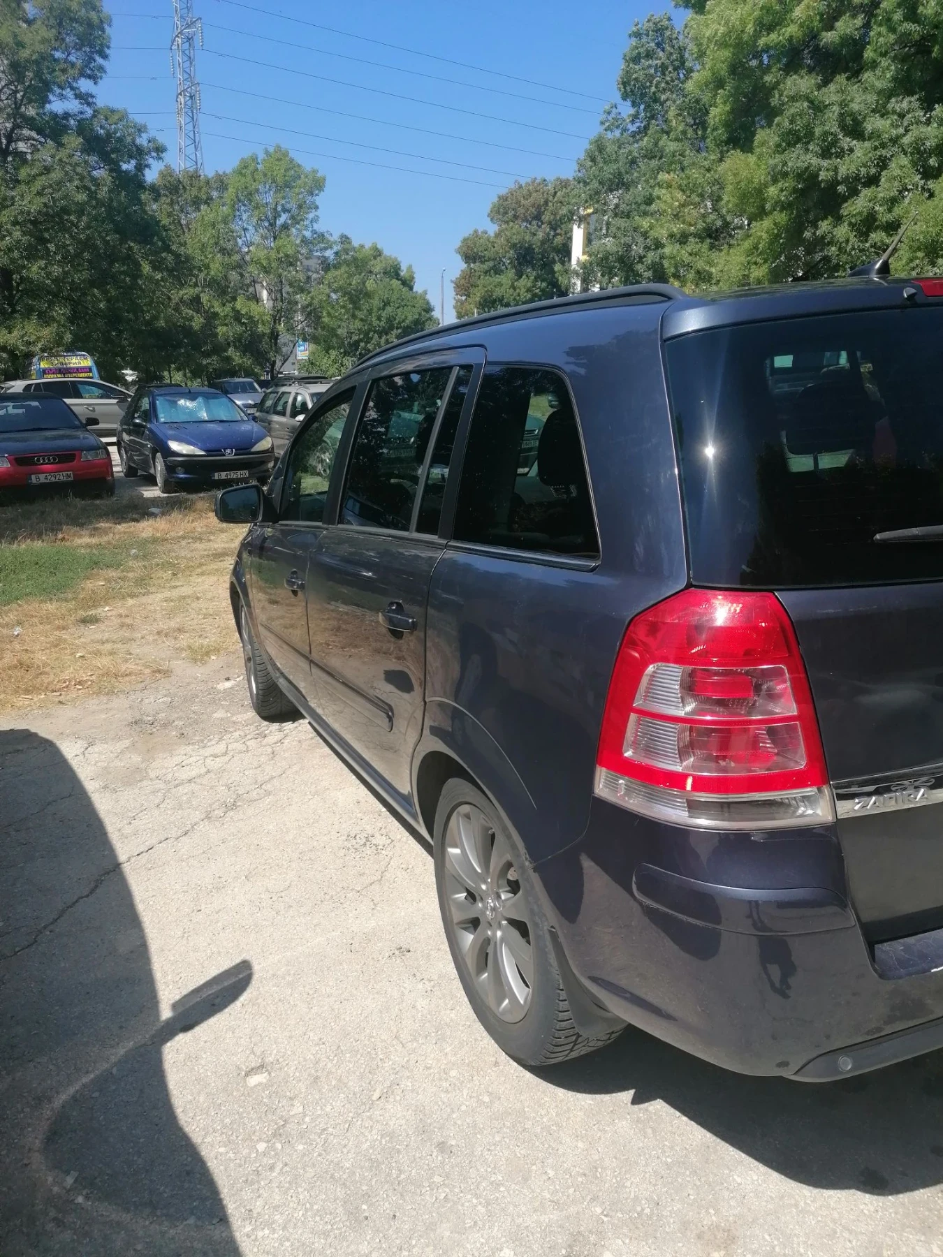 Opel Zafira B, снимка 6 - Автомобили и джипове - 55890121