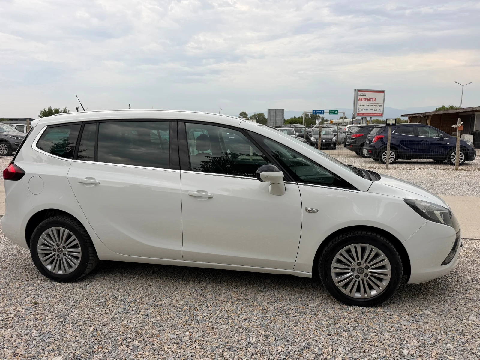 Opel Zafira 1.6i 150kc. 6+ 1 места, Метан Cosmo, снимка 6 - Автомобили и джипове - 56047882