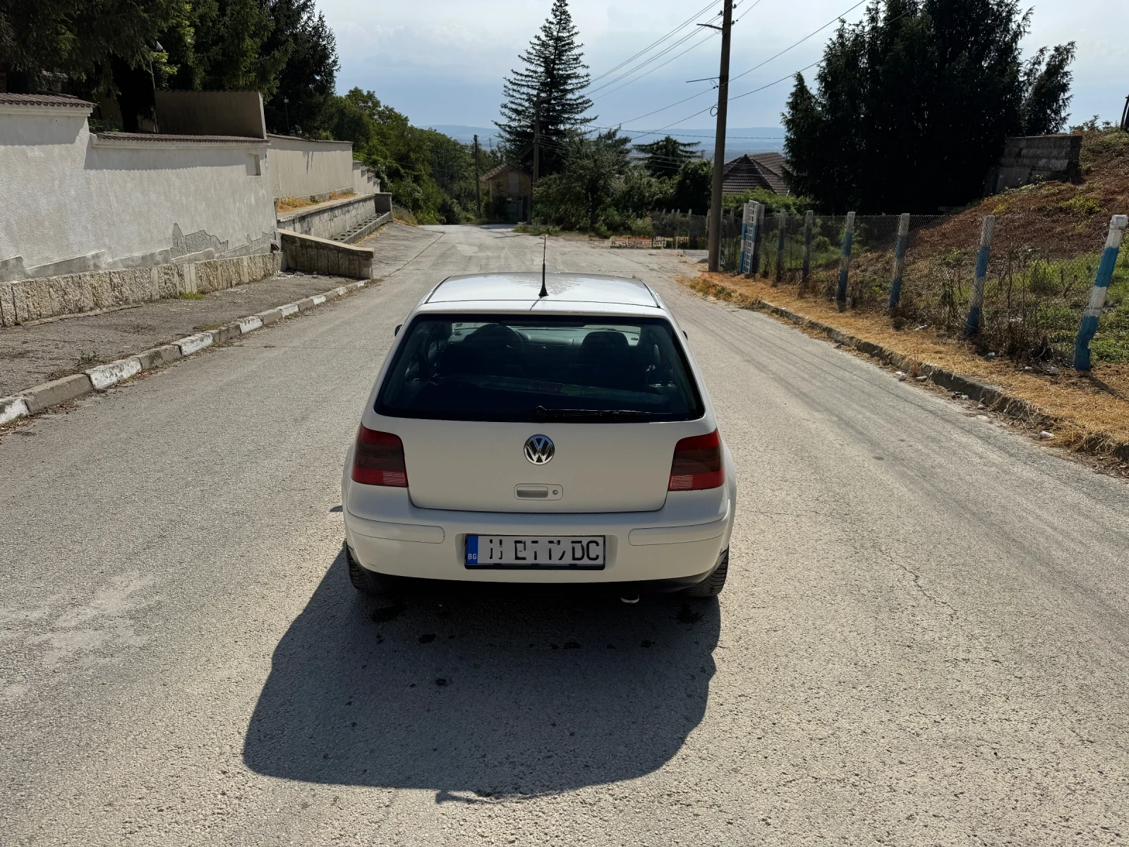 VW Golf 1.8 , снимка 4 - Автомобили и джипове - 56225884