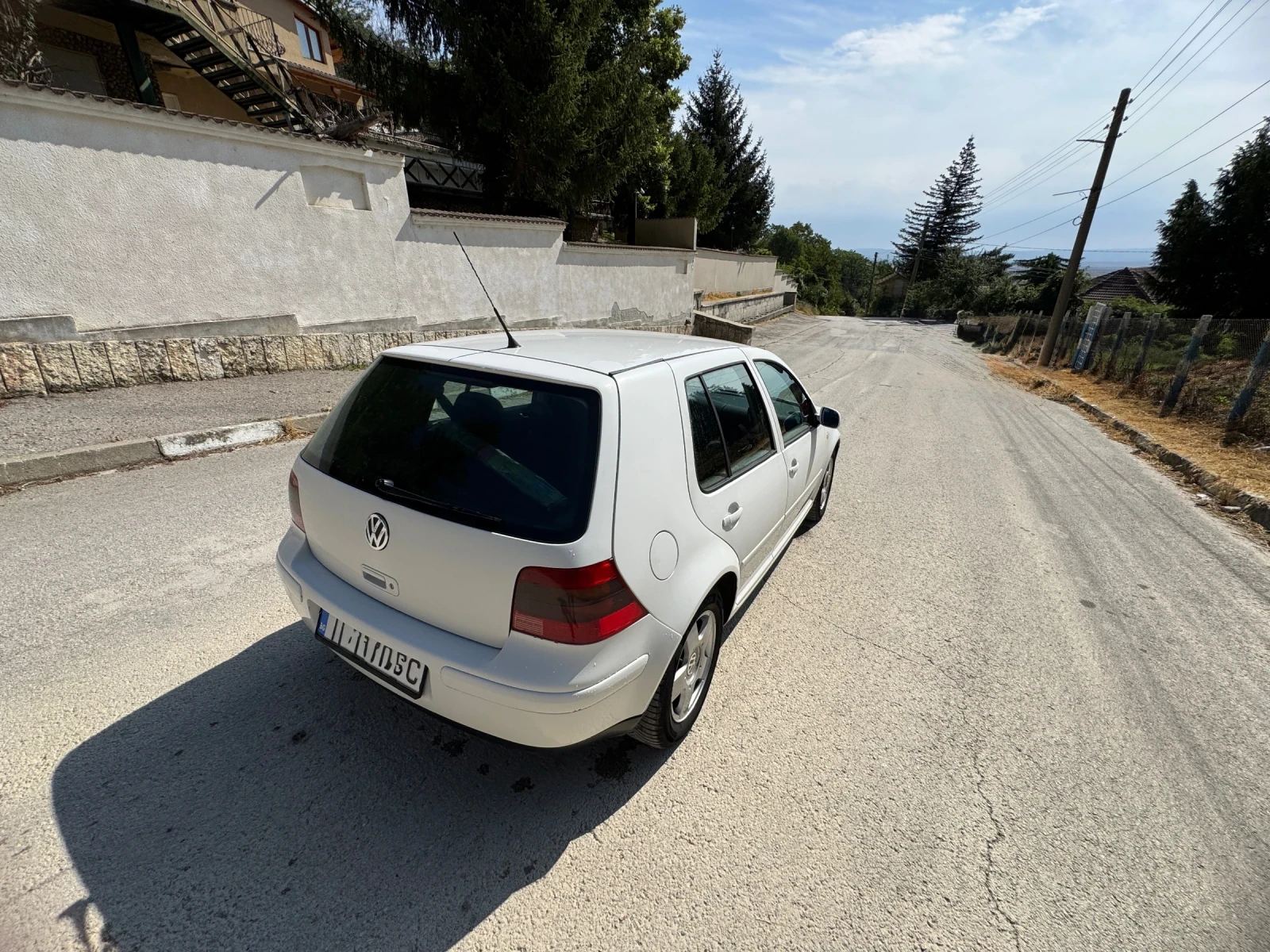VW Golf 1.8 , снимка 8 - Автомобили и джипове - 56225884
