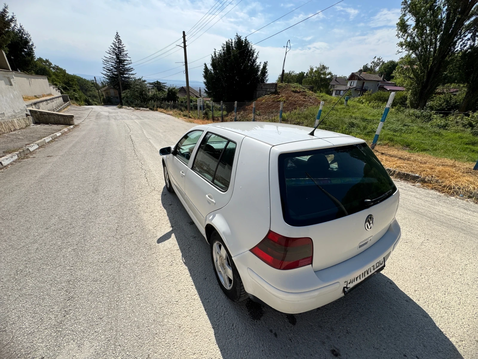 VW Golf 1.8 , снимка 7 - Автомобили и джипове - 56225884