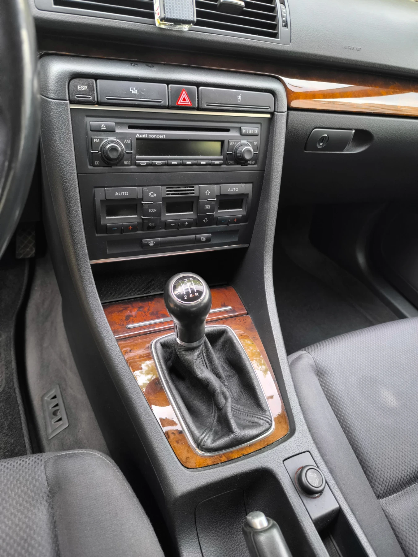 Audi A4, снимка 7 - Автомобили и джипове - 56309473