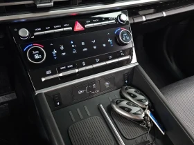 Hyundai Santa fe (Mx5) Gasoline 2.5T 2Wd Prestige | Auto.bg — изображение 17