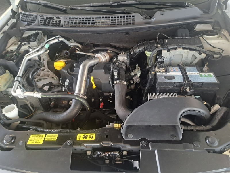 Nissan Qashqai 1.5DCI 11PS.6+ 1ITALIA, снимка 15 - Автомобили и джипове - 46558309