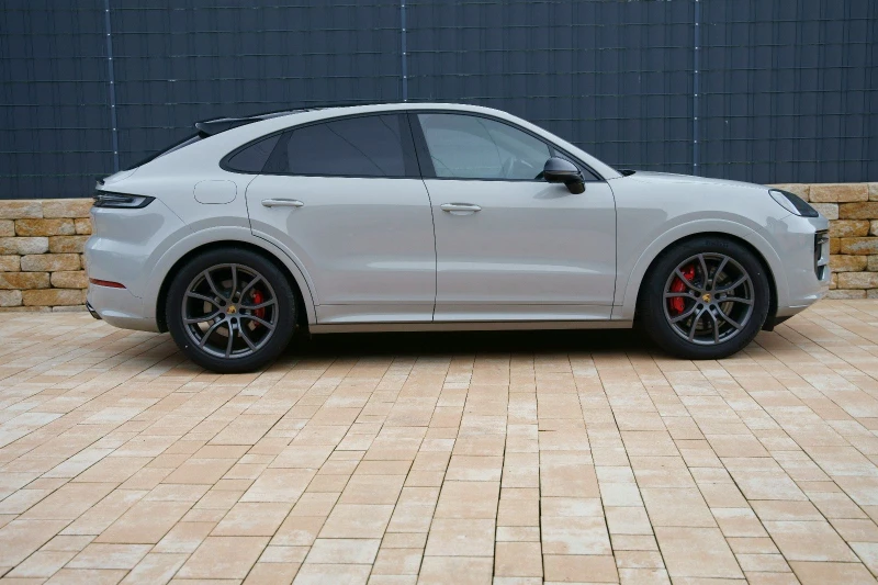 Porsche Cayenne Coupe S Sport Design V8 FULL SPEC , снимка 2 - Автомобили и джипове - 49196941