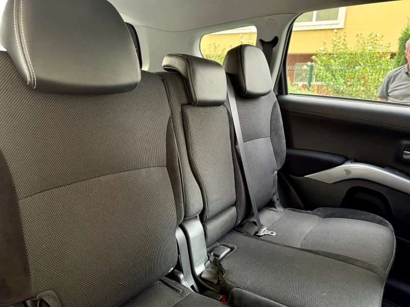 Mitsubishi Outlander 2.2, снимка 8 - Автомобили и джипове - 52530655