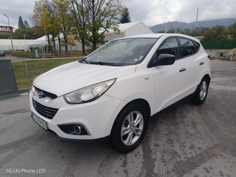Hyundai IX35, снимка 3 - Автомобили и джипове - 52263537