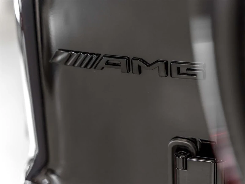 Mercedes-Benz G 63 AMG 4MATIC* Авто-Кредит(ЦЕНА ДО БЪЛГАРИЯ), снимка 10 - Автомобили и джипове - 52513909