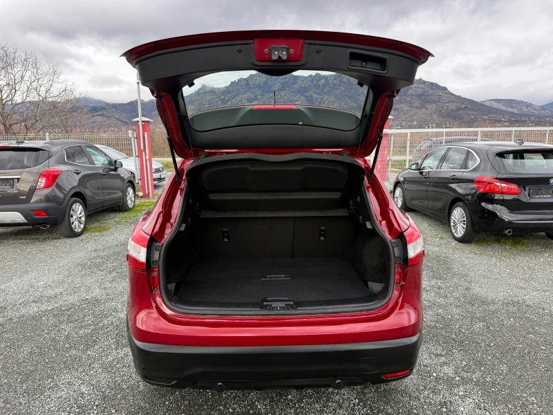 Nissan Qashqai (KATO НОВА), снимка 13 - Автомобили и джипове - 53240472