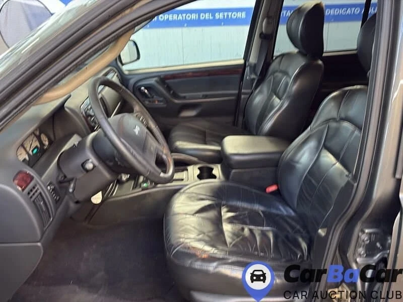 Jeep Grand cherokee 2.7 CRD Gas! Очакван внос!, снимка 12 - Автомобили и джипове - 54214434