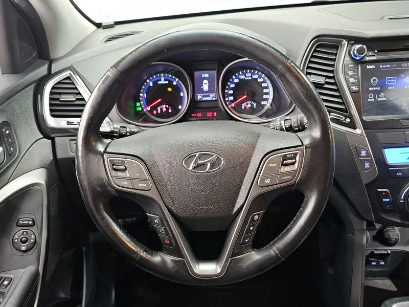 Hyundai Santa fe 2.0, снимка 13 - Автомобили и джипове - 54871312