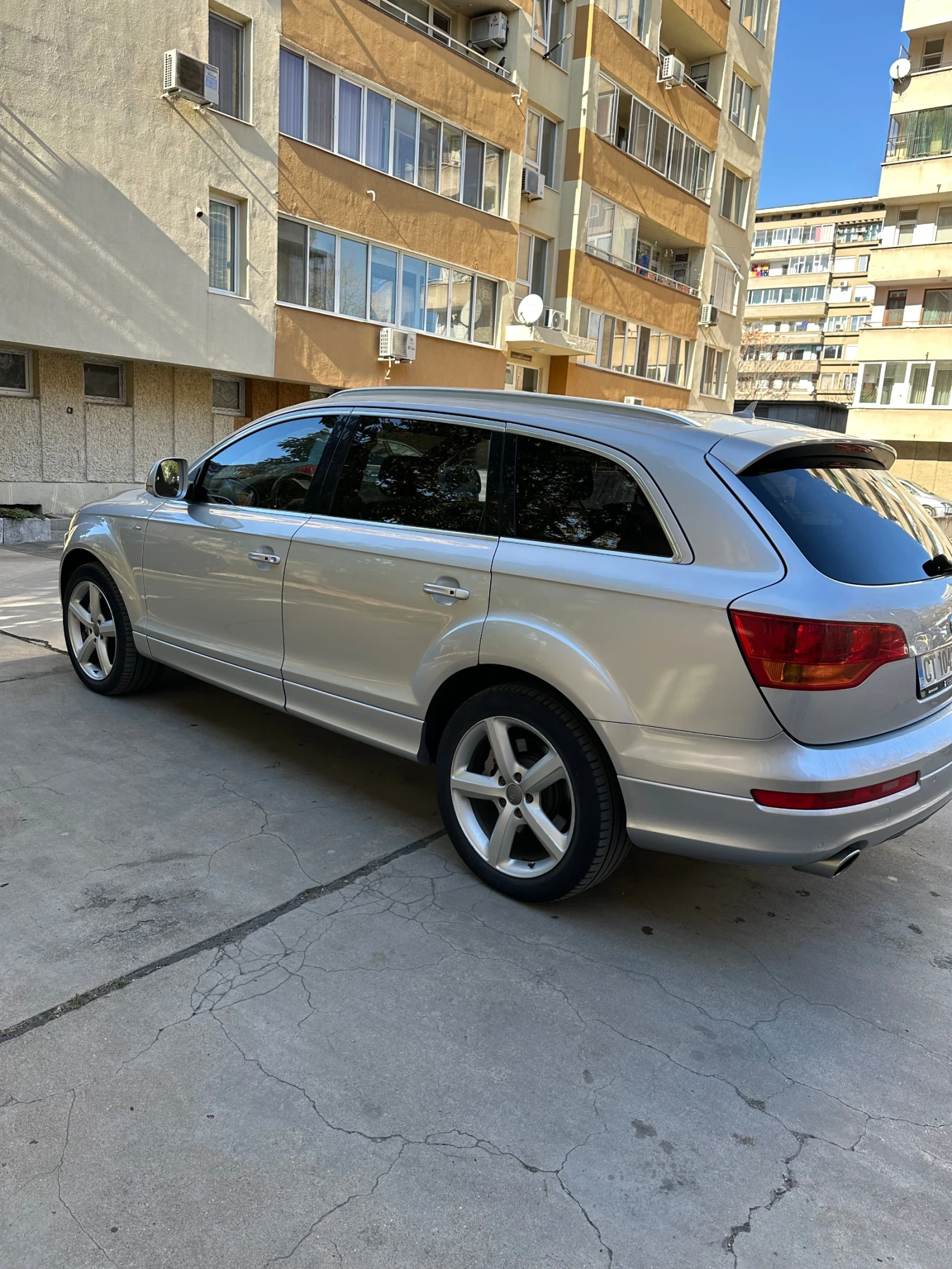 Audi Q7 4.2 TDI Sline - изображение 5