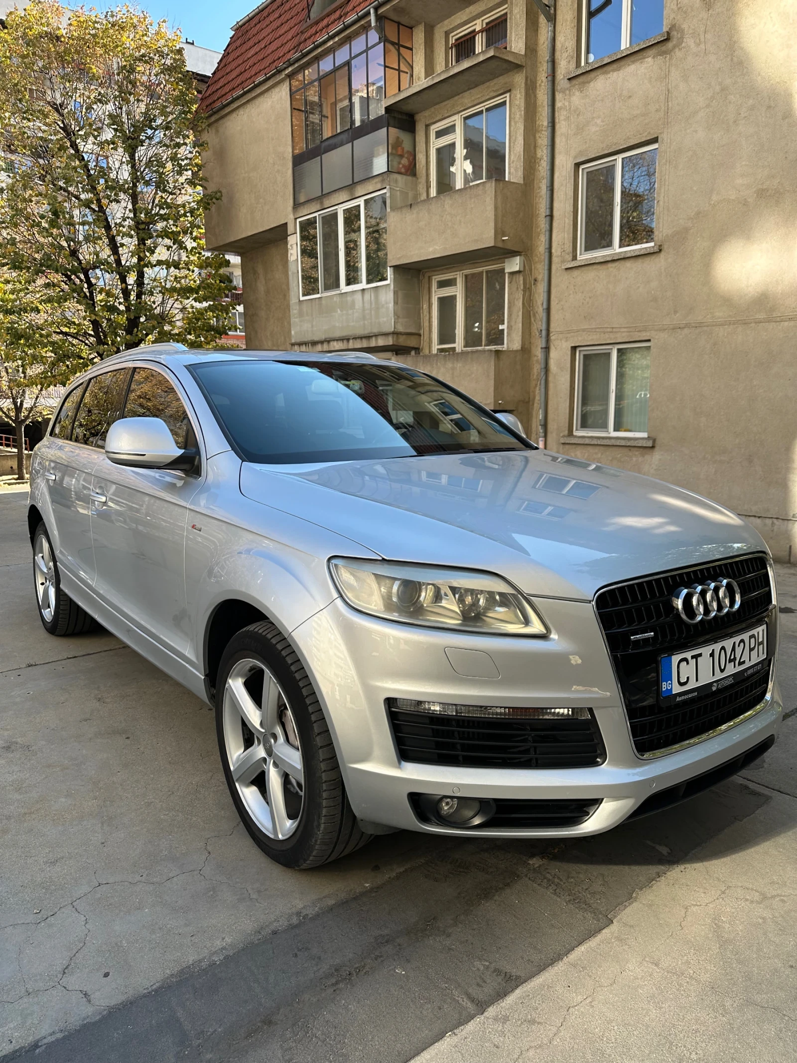 Audi Q7 4.2 TDI Sline - изображение 2