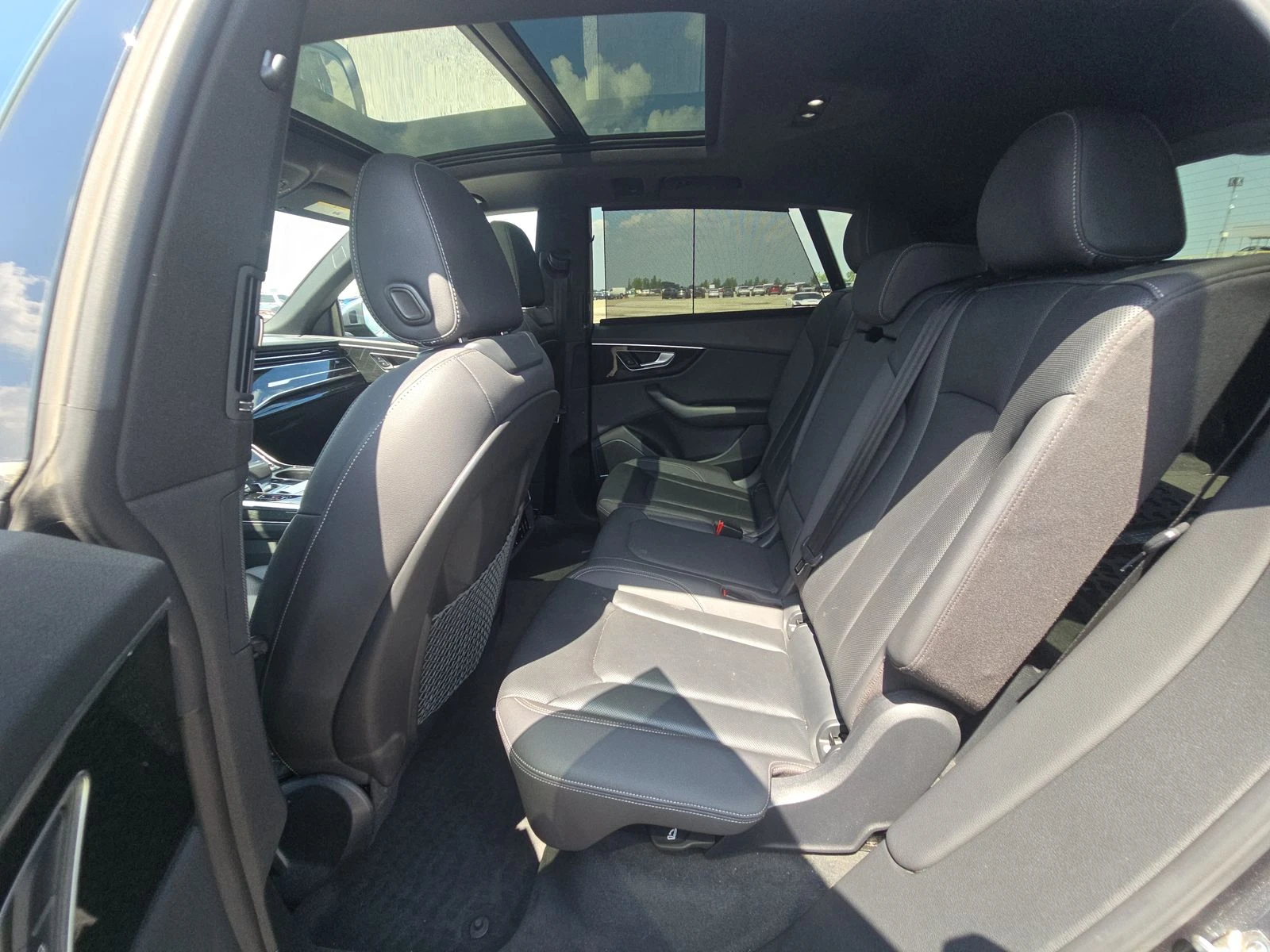 Audi Q8 Bang & Olufsen* Virtual Cockpit Plus* Head-Up*  | Mobile.bg   11