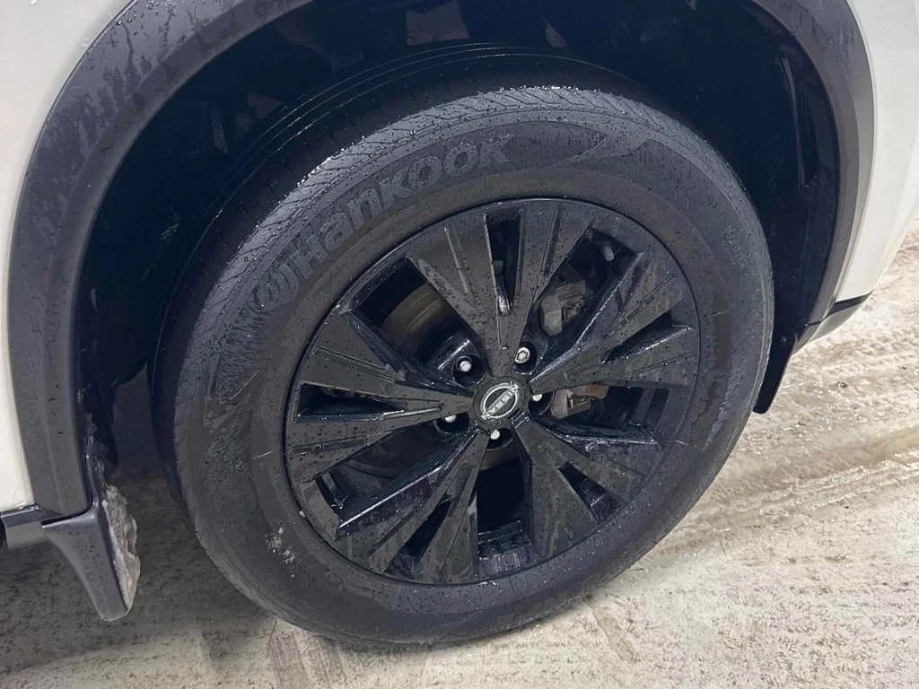 Nissan Rogue * AWD SV Midnight Edition * CARFAX * БЕЗ ПЪРВОНАЧА - изображение 7