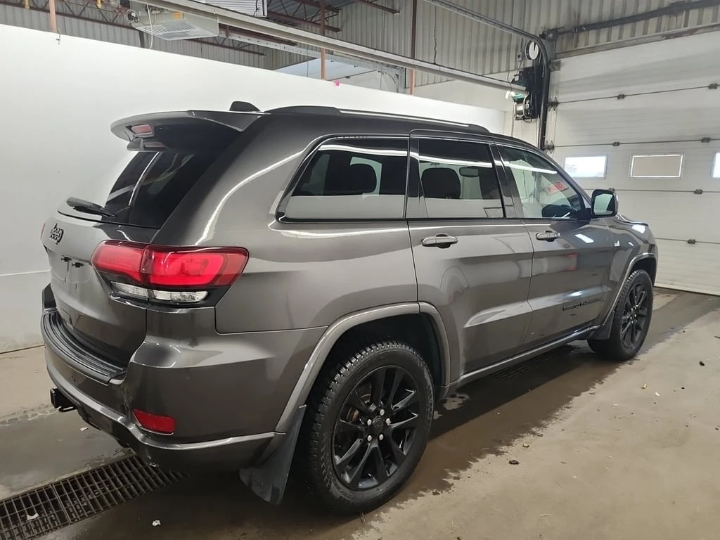 Jeep Grand cherokee * ALTITUDE * CARFAX * ЦЕНА ДО БГ - изображение 3