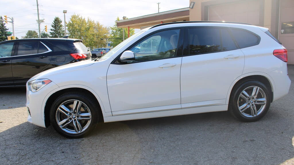 BMW X1 xDrive28i AWD* АвтоКредит* (Цена до БГ)  - изображение 3