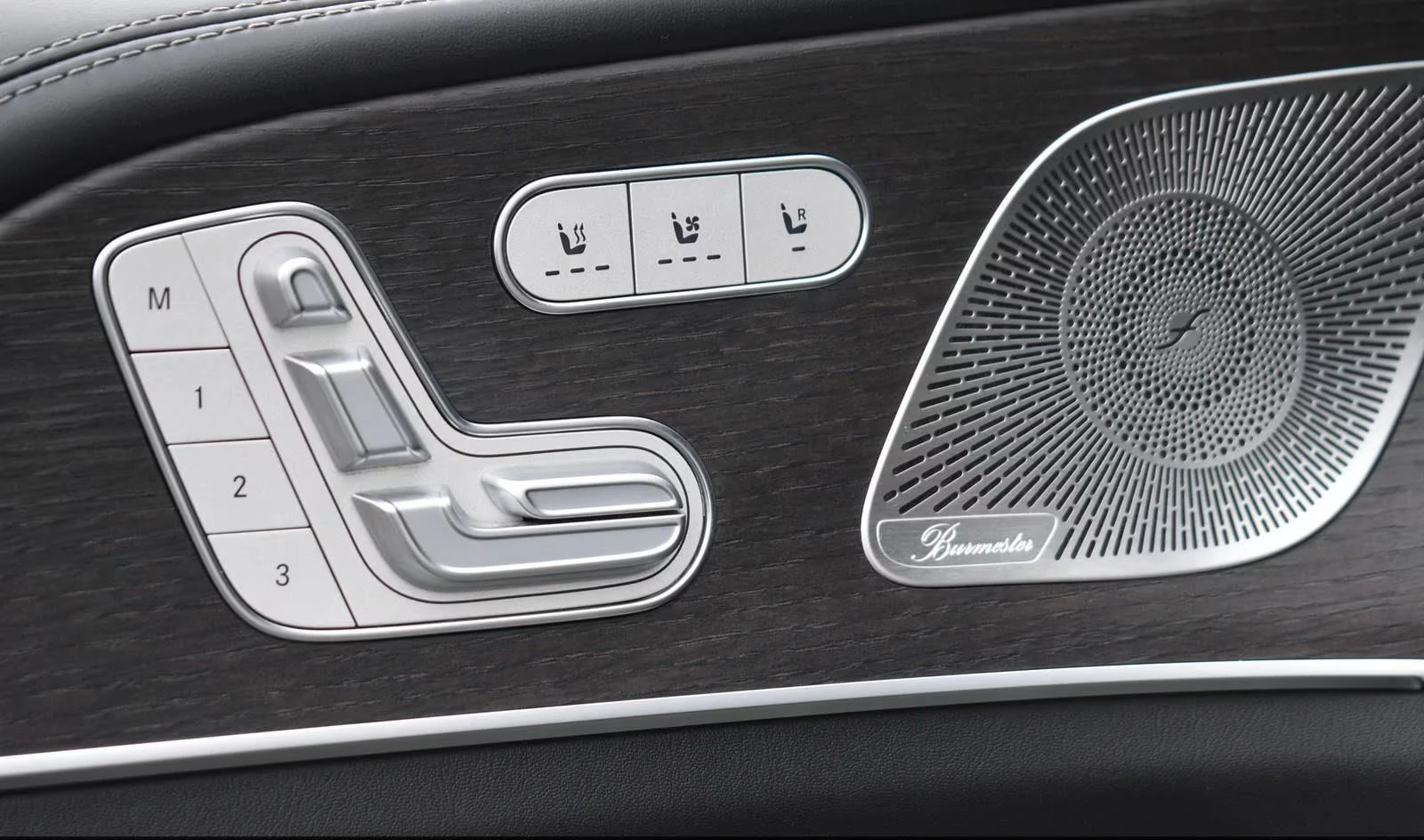 Mercedes-Benz GLE 63 AMG 4MATIC/612HP/7S/PANO/BURM/AIRM/360/MASSAGE/866g - изображение 10