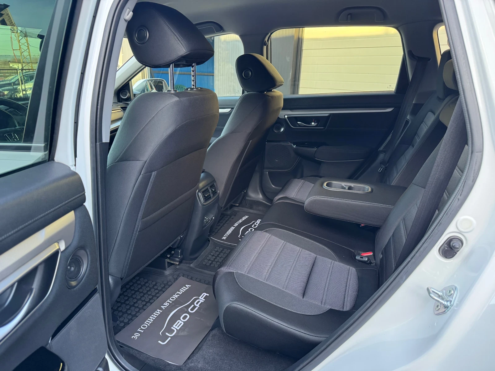 Honda Cr-v 2.0i-HYBRID-LED-KEYLESS-ПОДГРЕВ-CAMERA-DISTRONIC, снимка 15 - Автомобили и джипове - 53785380