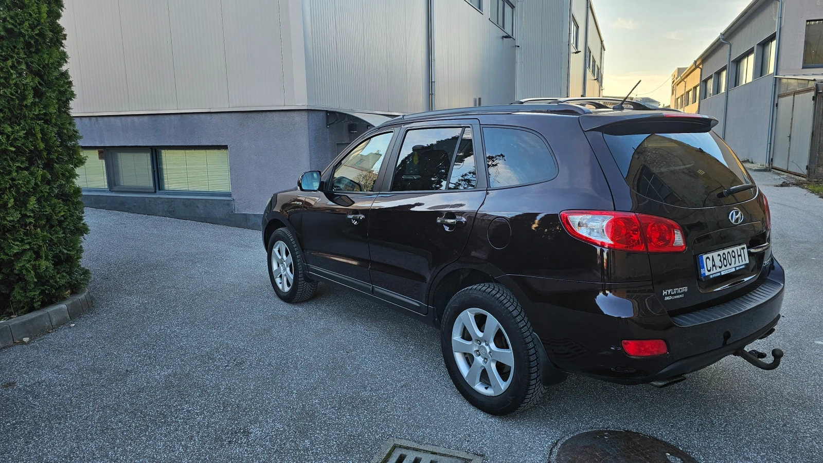 Hyundai Santa fe 2.2 CRDI 4WD Първи Собственик закупен от Хюндай БГ, снимка 5 - Автомобили и джипове - 53804367