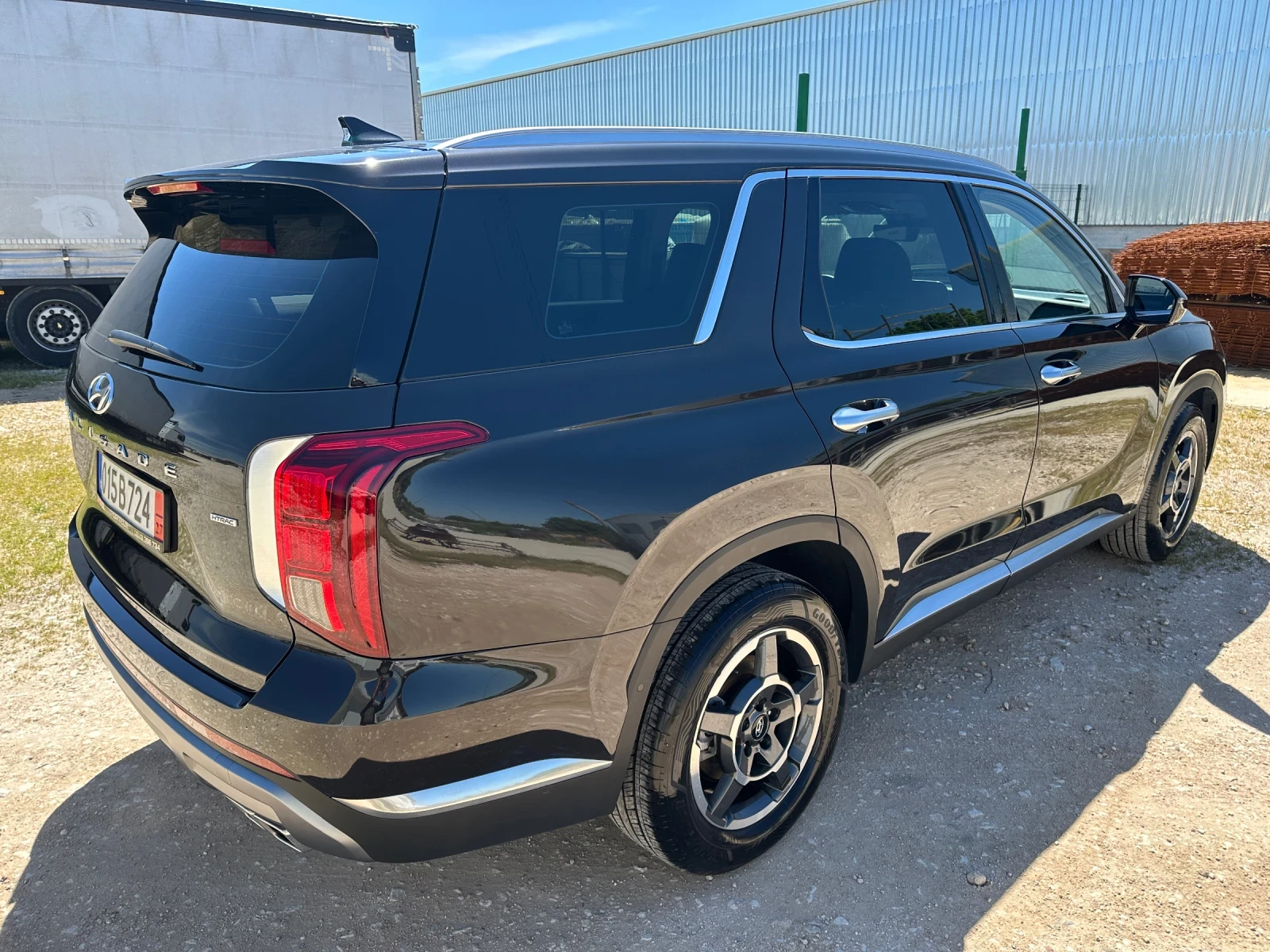 Hyundai Palisade НАЛИЧНА, 4X4, 7 МЕСТА, 360 КАМЕРА, снимка 3 - Автомобили и джипове - 54007807