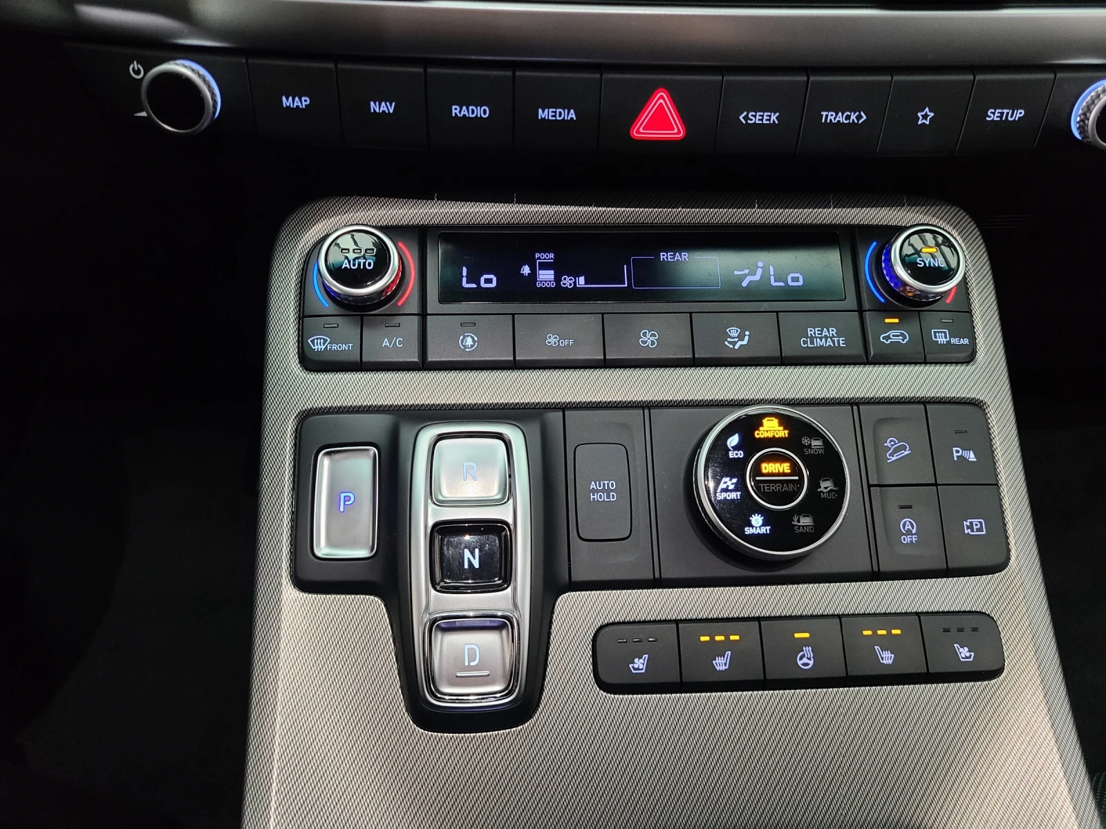 Hyundai Palisade ������� ���� 15.04., 4X4, 7 �����, 360 ������ | Mobile.bg � ����������� 15