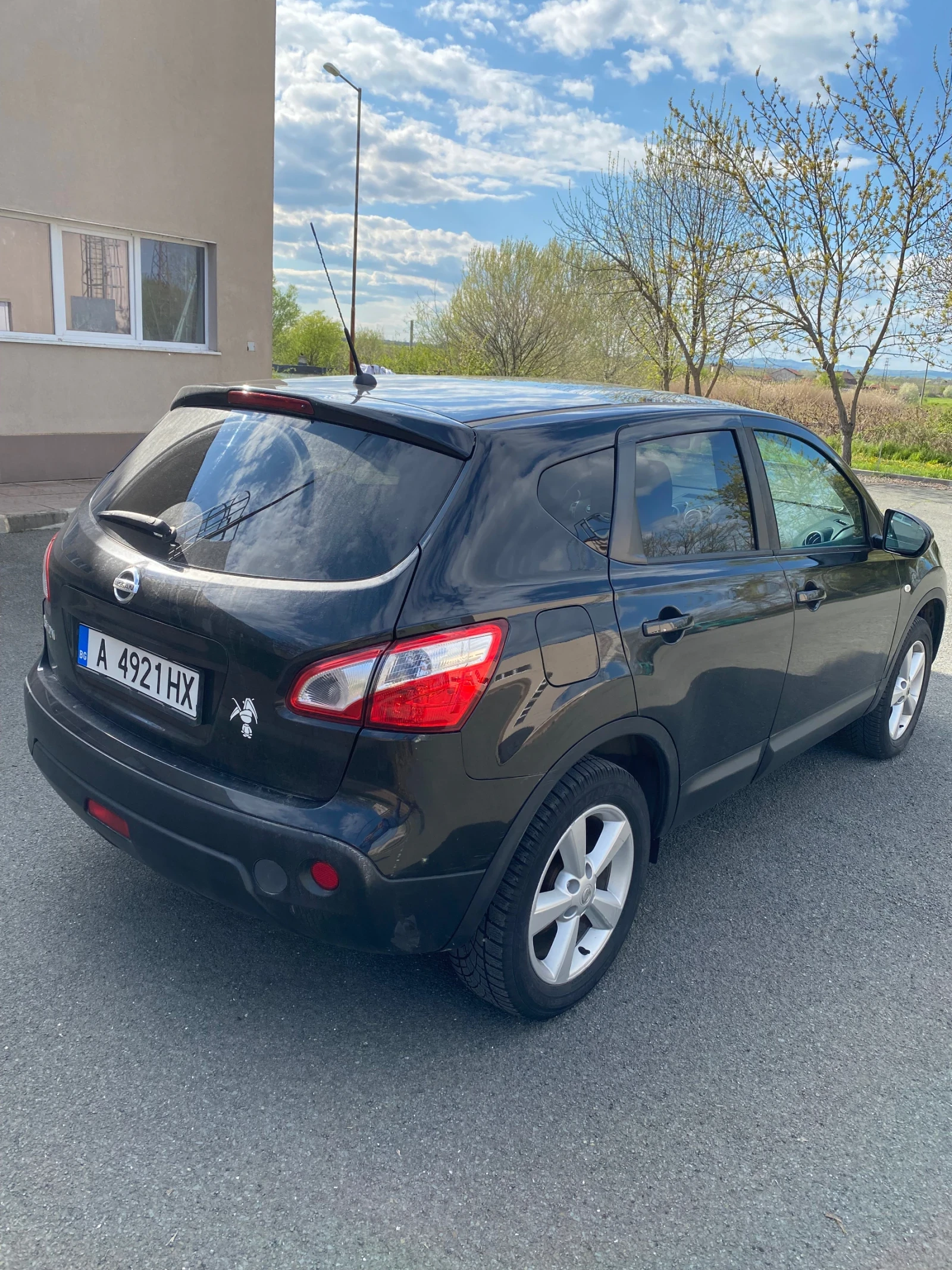 Nissan Qashqai, снимка 4 - Автомобили и джипове - 54296766