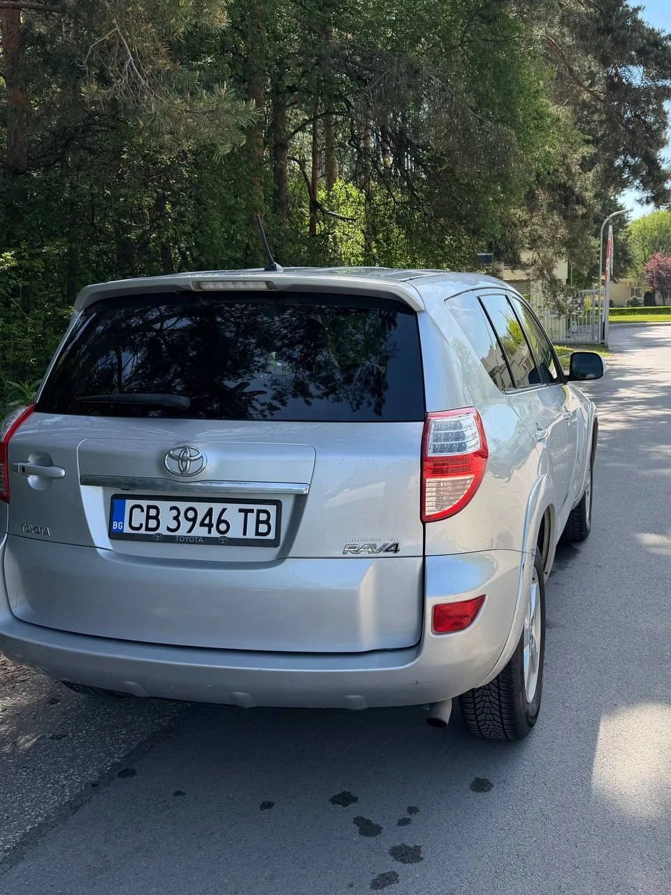 Toyota Rav4 2.2 D-CAT 150 к.с. Keyless Камера, снимка 4 - Автомобили и джипове - 54439645