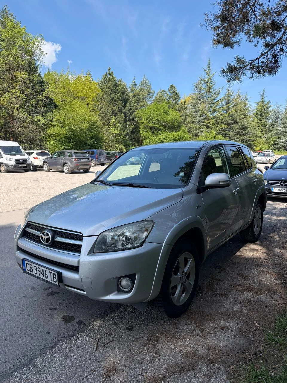 Toyota Rav4 2.2 D-CAT 150 к.с. Keyless Камера, снимка 2 - Автомобили и джипове - 54439645
