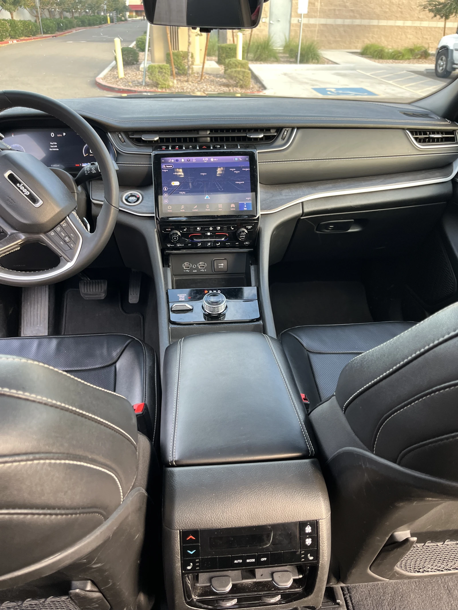 Jeep Grand cherokee, снимка 6 - Автомобили и джипове - 54577674