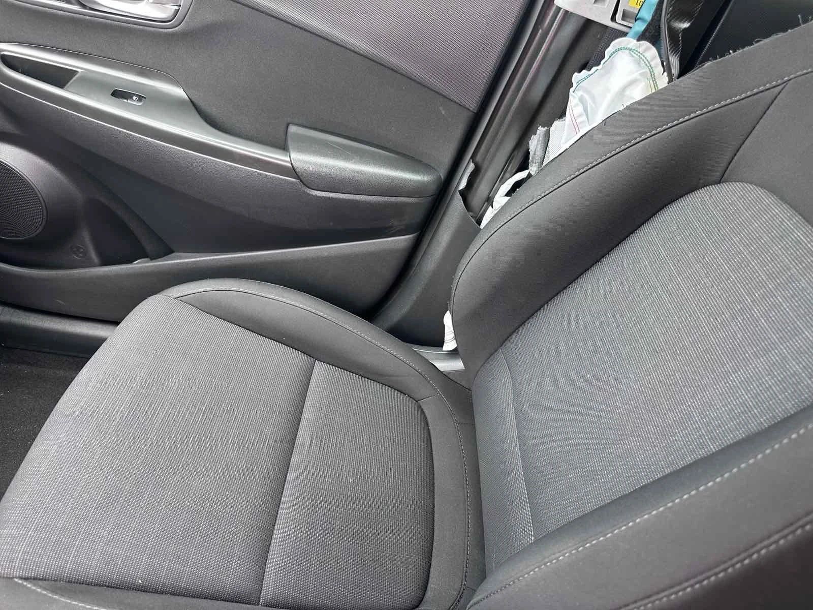 Hyundai Kona, снимка 16 - Автомобили и джипове - 54895836